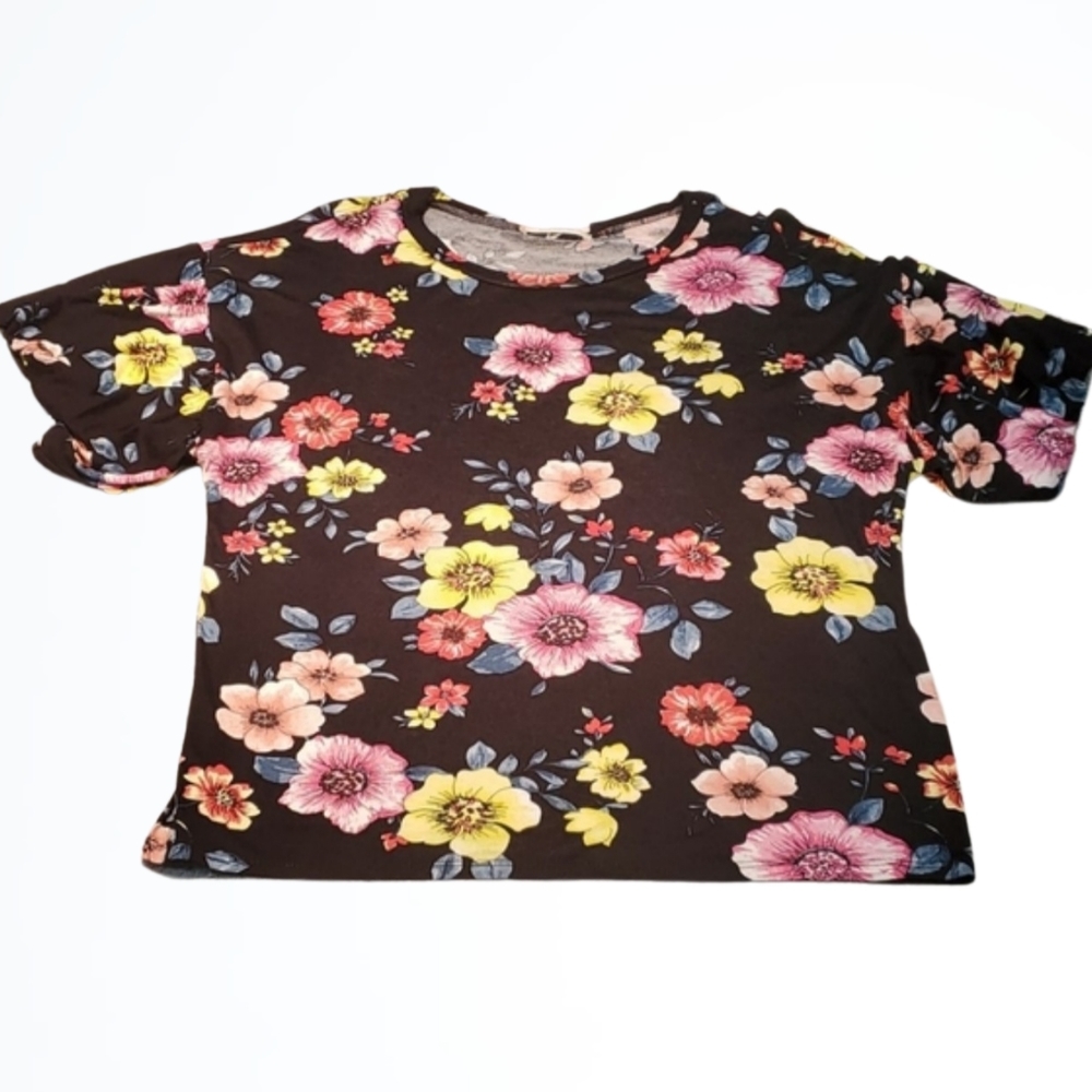 Blu Heaven Black Floral Bright Short Puff Sleeve Teeshirt Size Small NWT